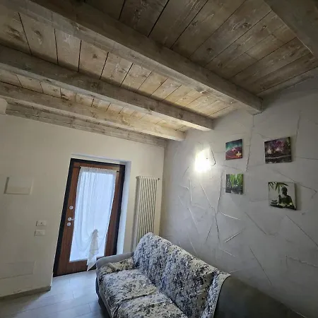 Casavilma1 * Cavalcaselle